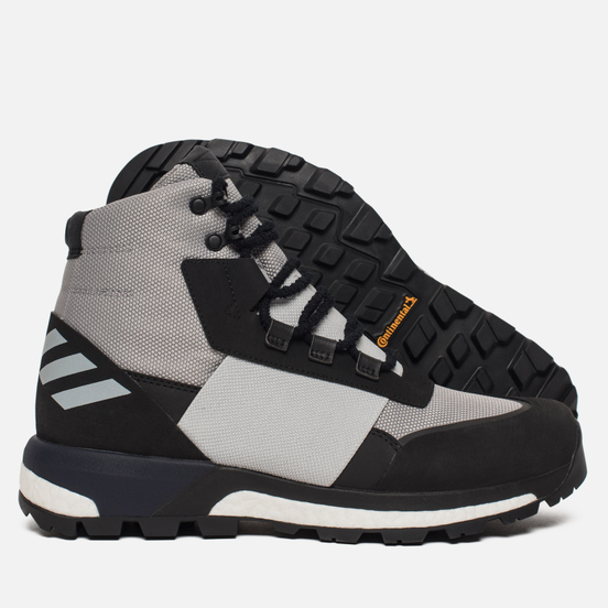 Мужские зимние ботинки adidas Originals Day One Ultimate Light Onyx/Stone/Black/White