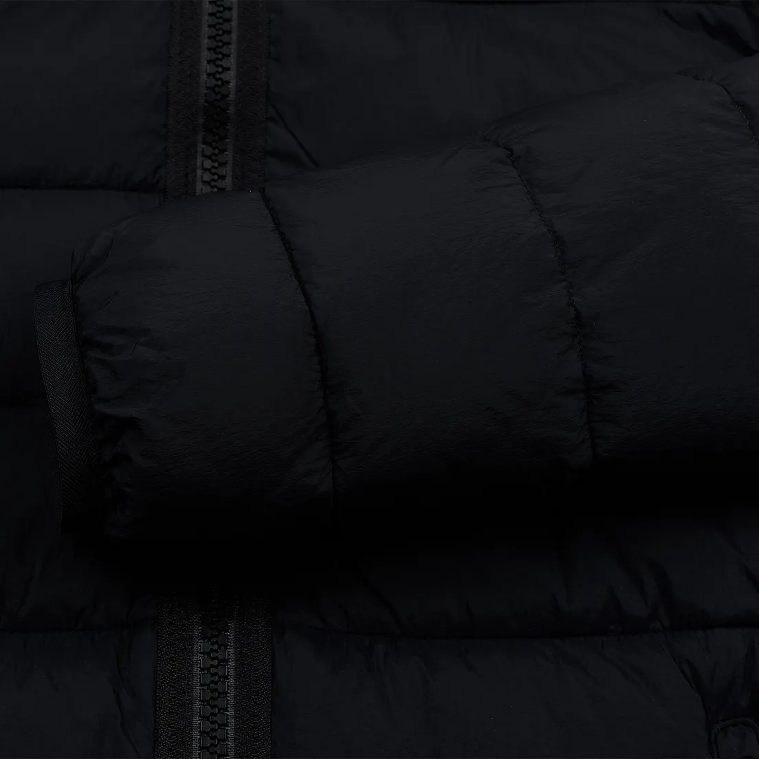 Tommy Jeans Мужской пуховик Essential Hooded Padded