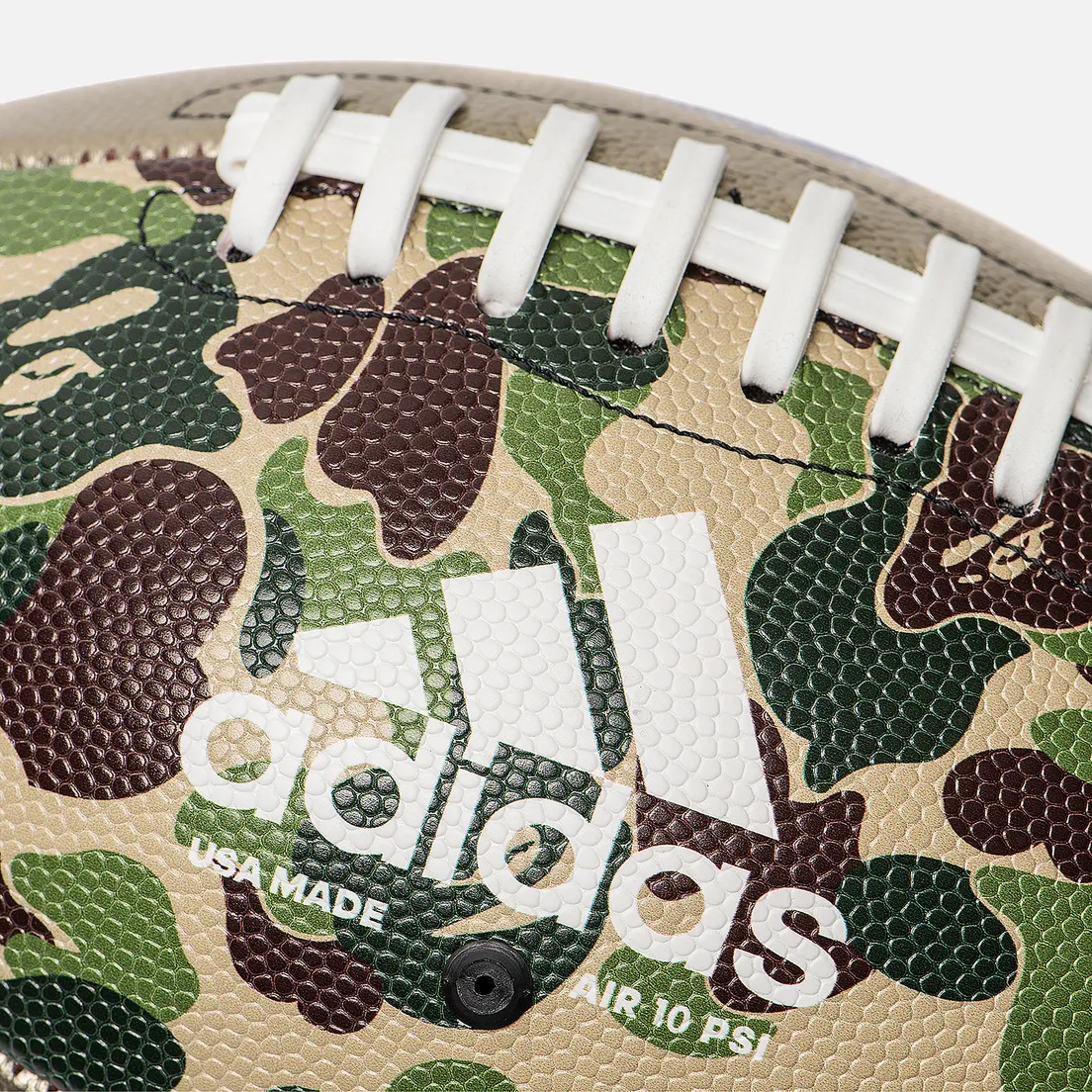 adidas x Bape Мяч Superbowl Rifle