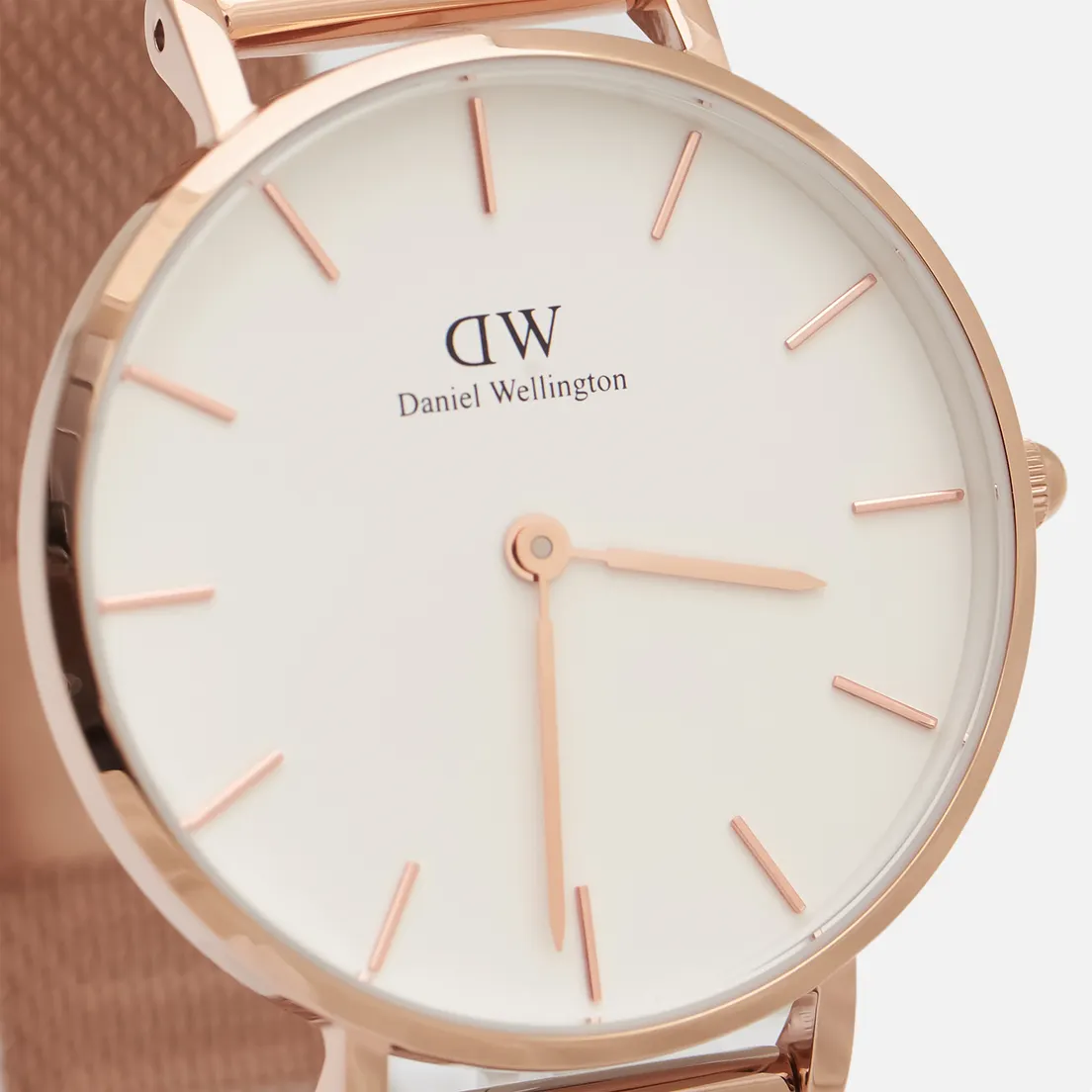 Daniel Wellington Наручные часы Petite Melrose