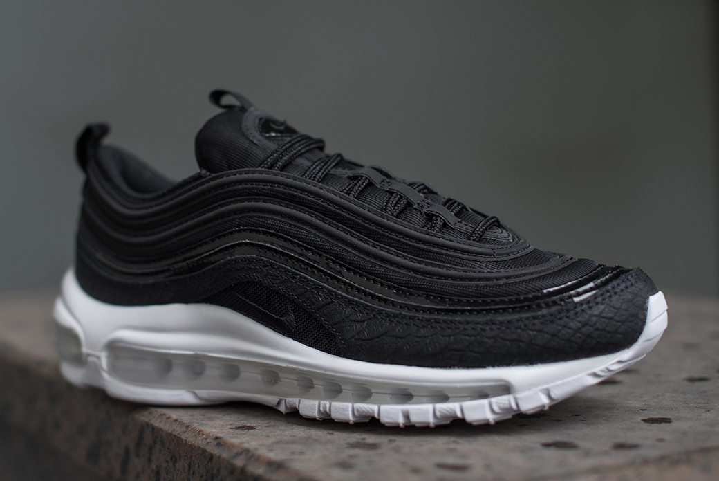 Nike Air Max 97 Premium история модели кроссовок. модельNike Air Max 97  Premium - кто придумал и как появились.