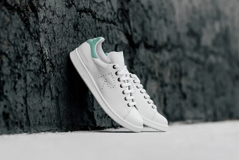 Adidas Originals × Raf Simons: минимализм в развороте