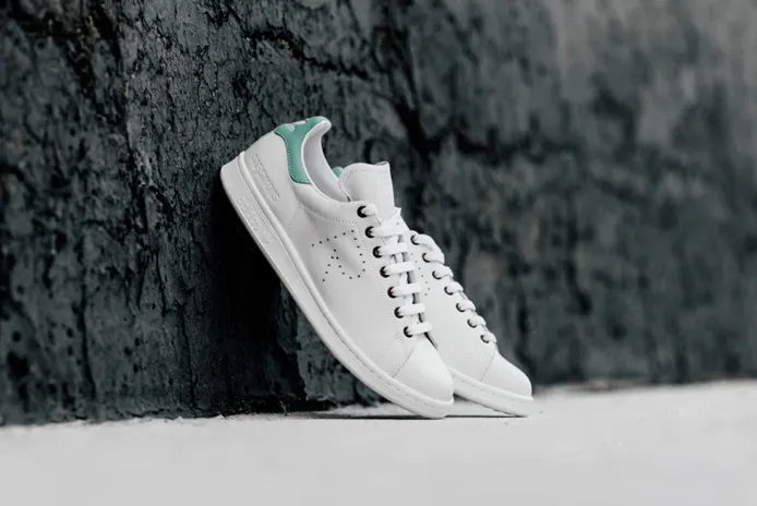 Adidas Originals × Raf Simons: минимализм в развороте