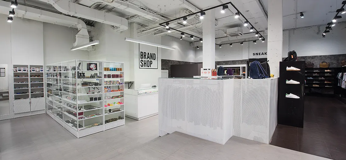 BRANDSHOP: обновление интерьера