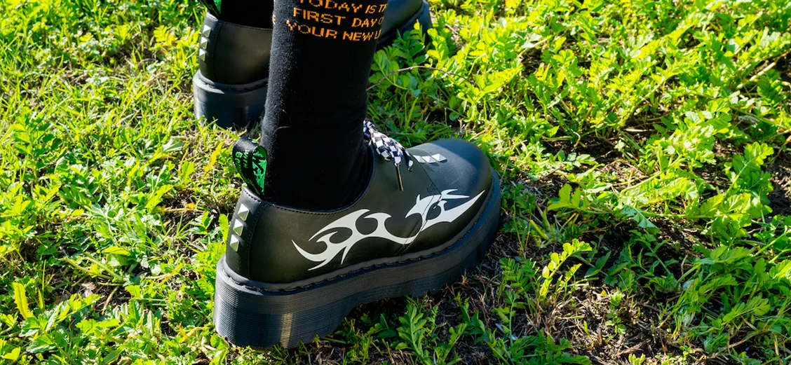 Dr. Martens × Pleasures: бунтарский союз