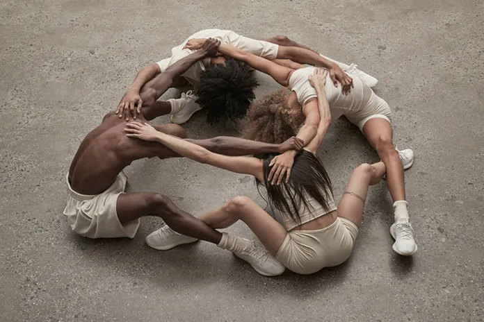 adidas YEEZY BOOST 350 V2 “TRIPLE WHITE” Lookbook