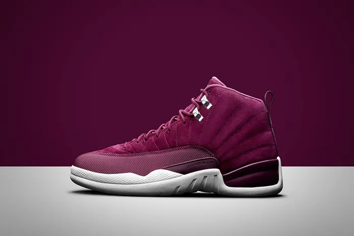 Air Jordan 12: бордовое вино