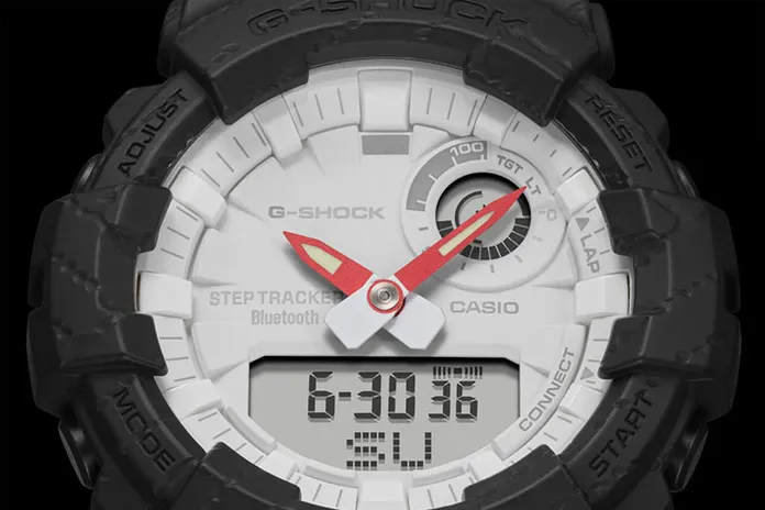 CASIO G-SHOCK × ASICS GBA-800AT-1A: бег на время