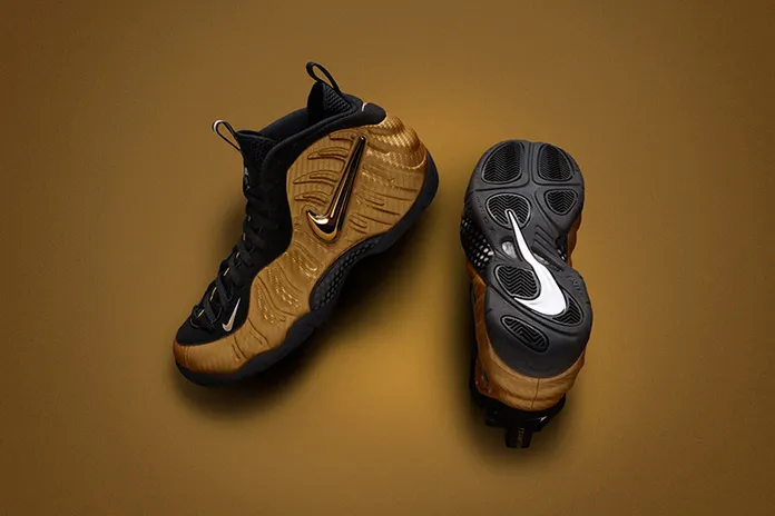 Nike Air Foamposite Pro: золотой металлик