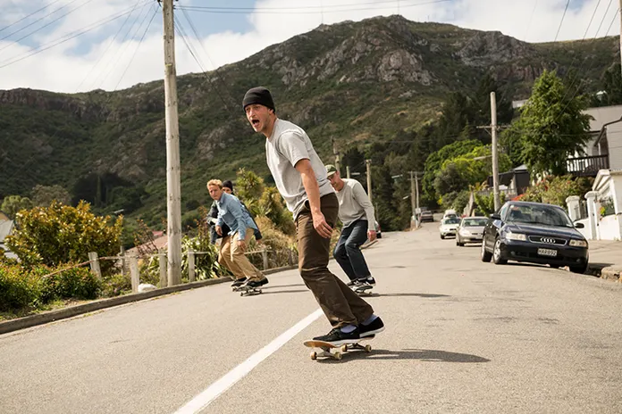 Скейтбординг: Nike SB, Levi's Skateboarding, Carhartt WIP, Stussy