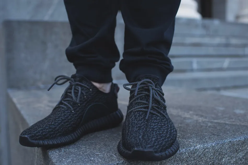 adidas Originals YEEZY BOOST 350 Black