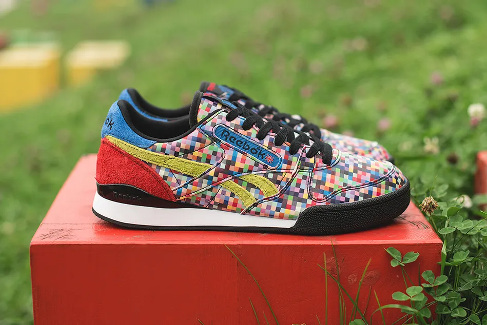 Reebok × atmos Phase 1 PRO: неоновая страсть
