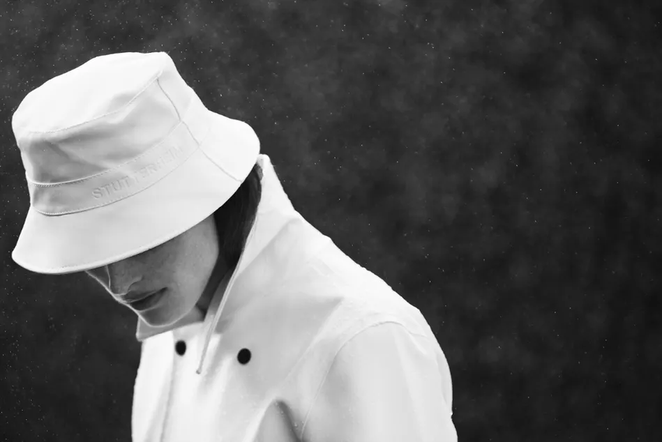 Stutterheim: ты ругаешь дождь