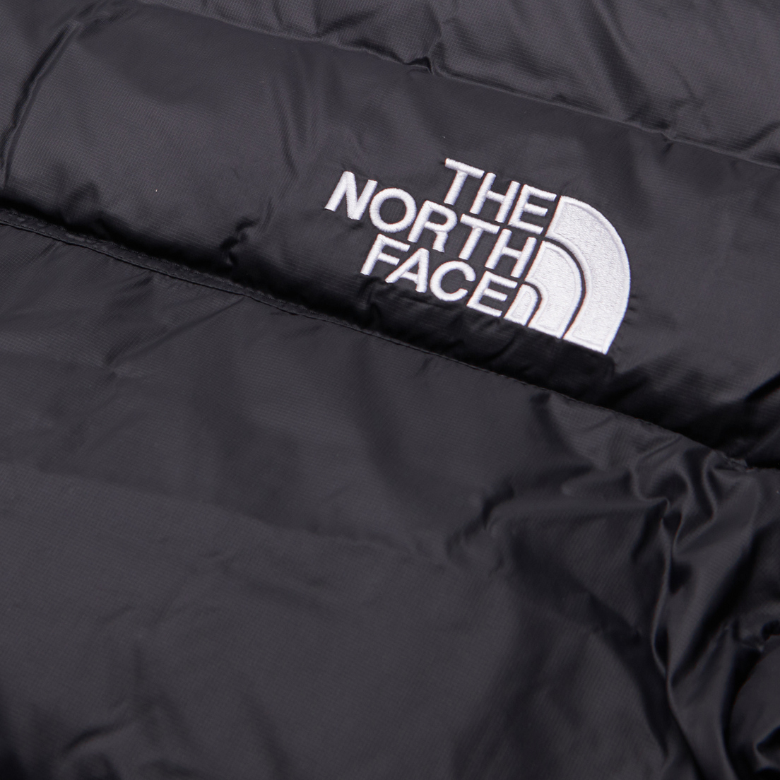 The North Face Женский пуховик Nuptse Short