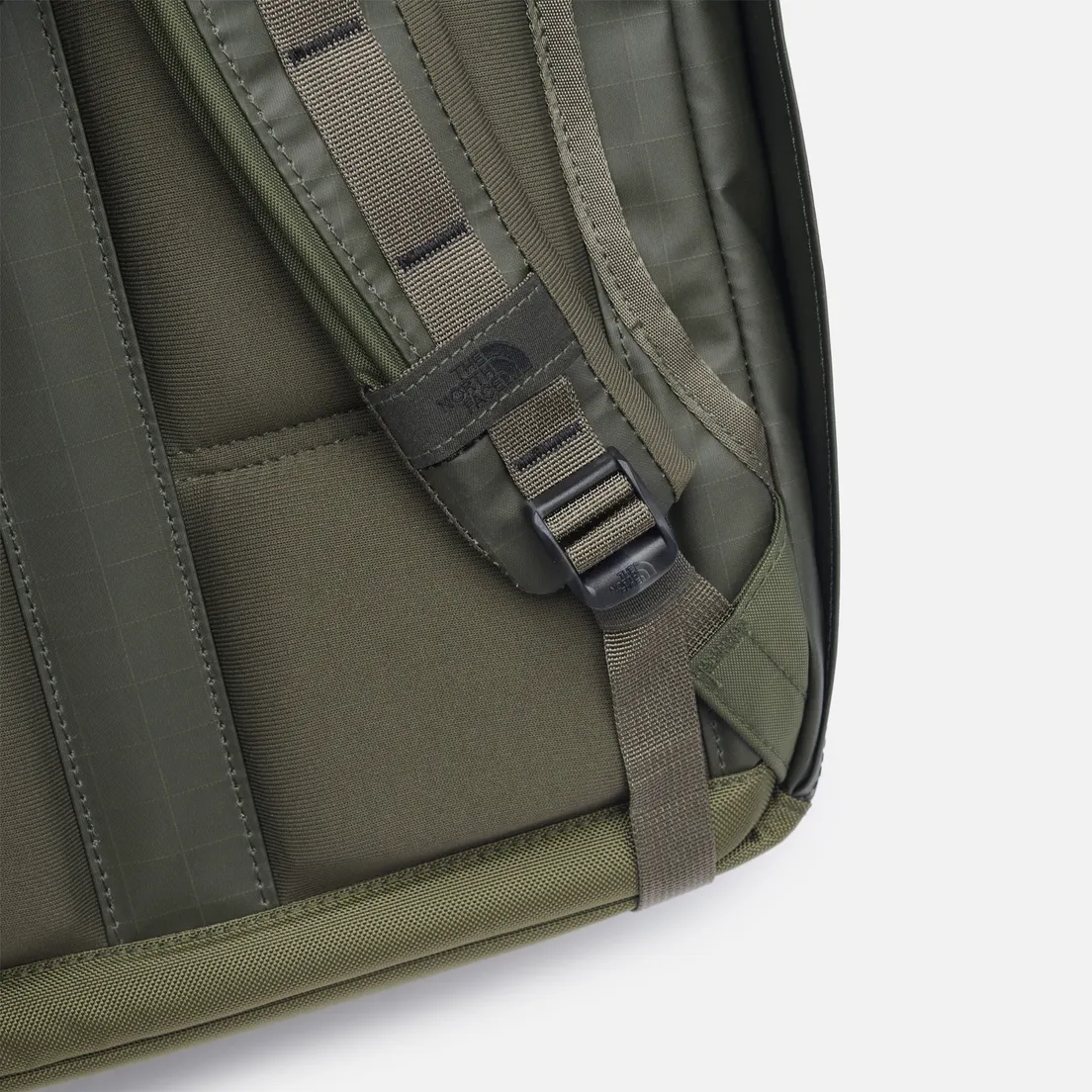 The North Face Рюкзак Base Camp Voyager Daypack L