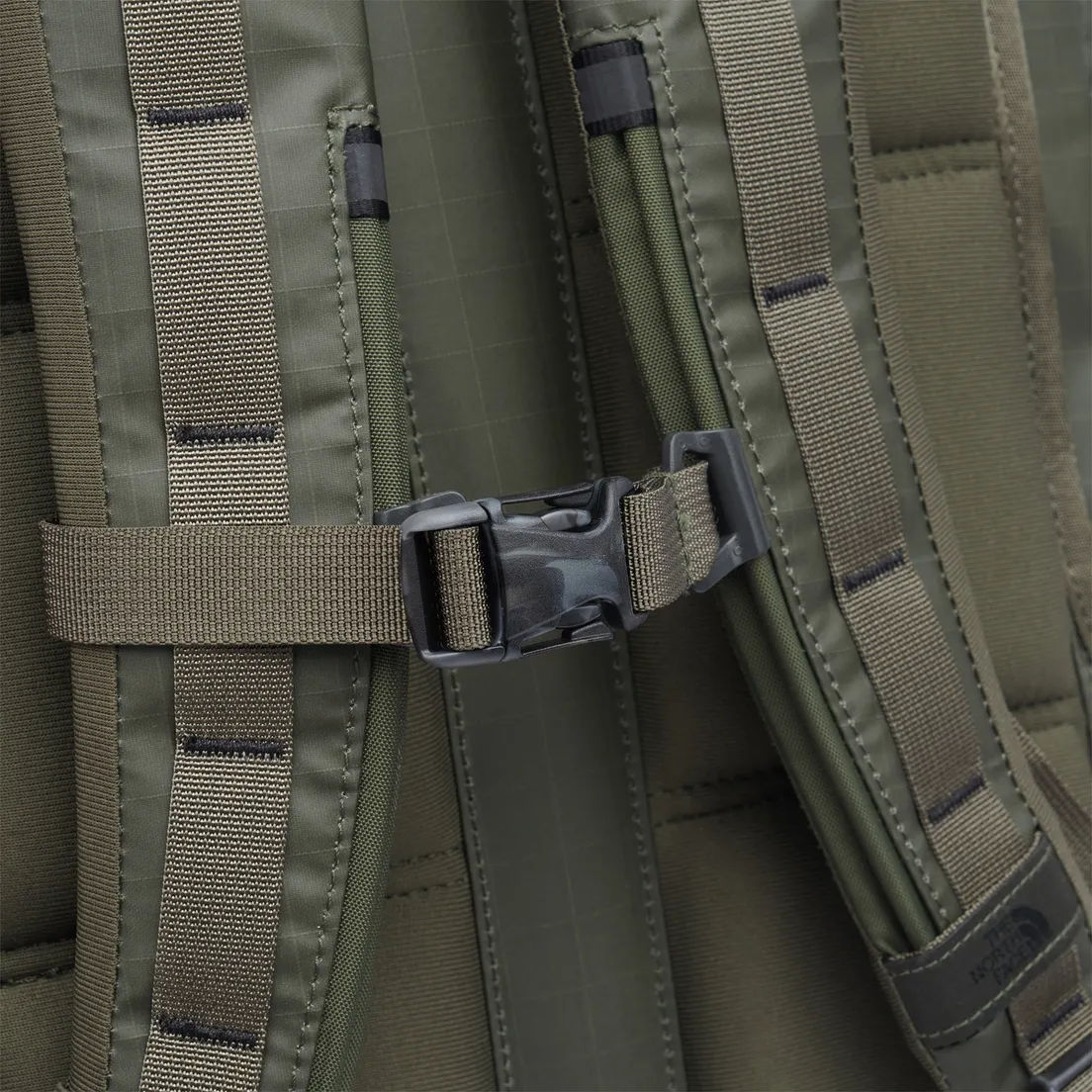 The North Face Рюкзак Base Camp Voyager Daypack L