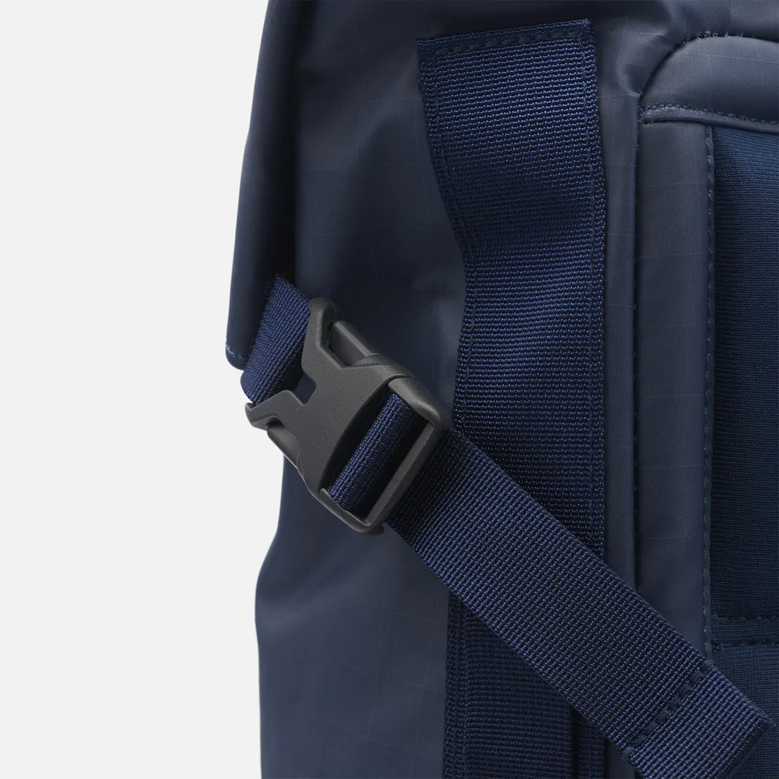 The North Face Рюкзак Base Camp Voyager Rolltop
