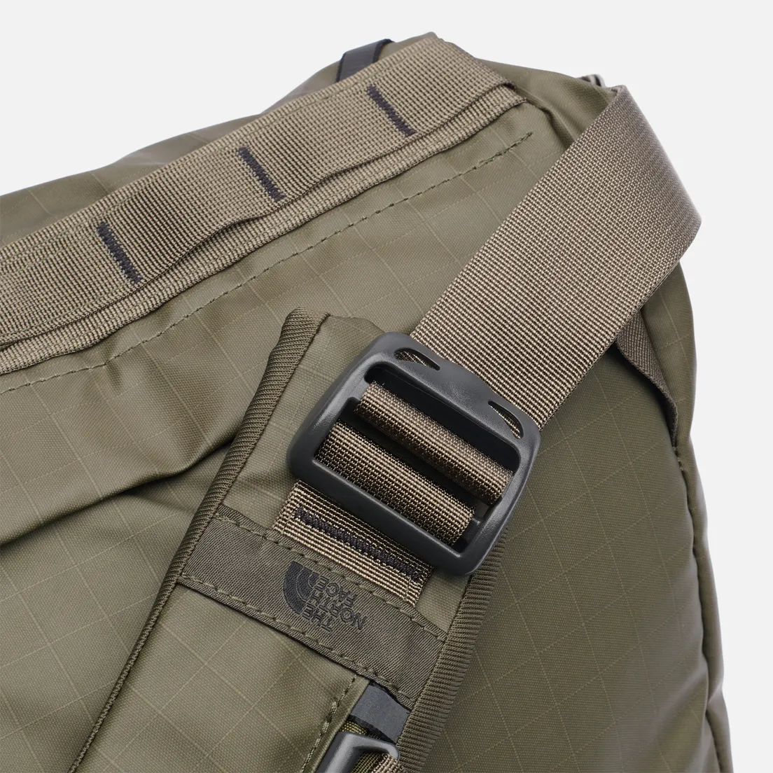 The North Face Сумка Base Camp Voyager Messenger