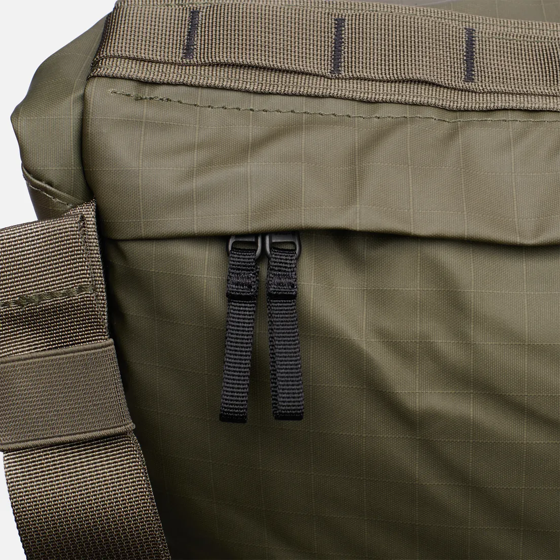 The North Face Сумка Base Camp Voyager Messenger