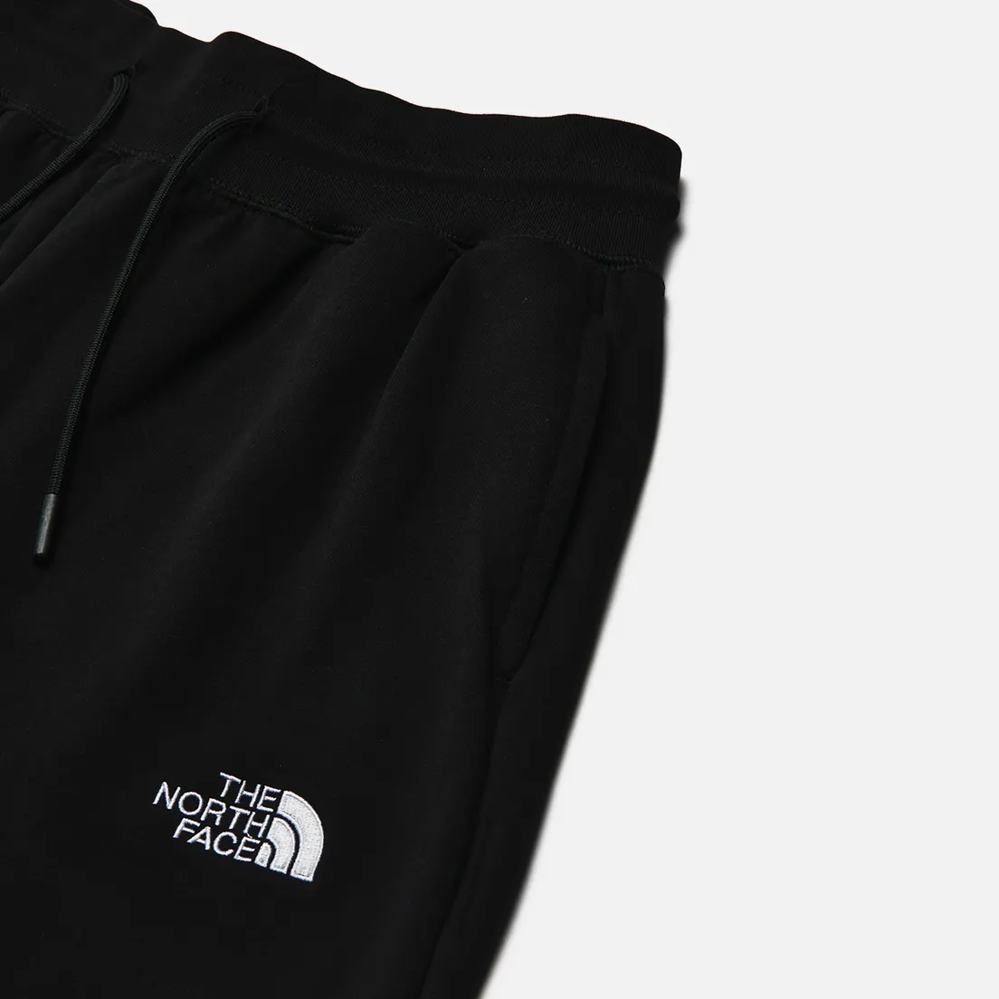 The North Face Женские брюки Essential Relaxed Straight Joggers