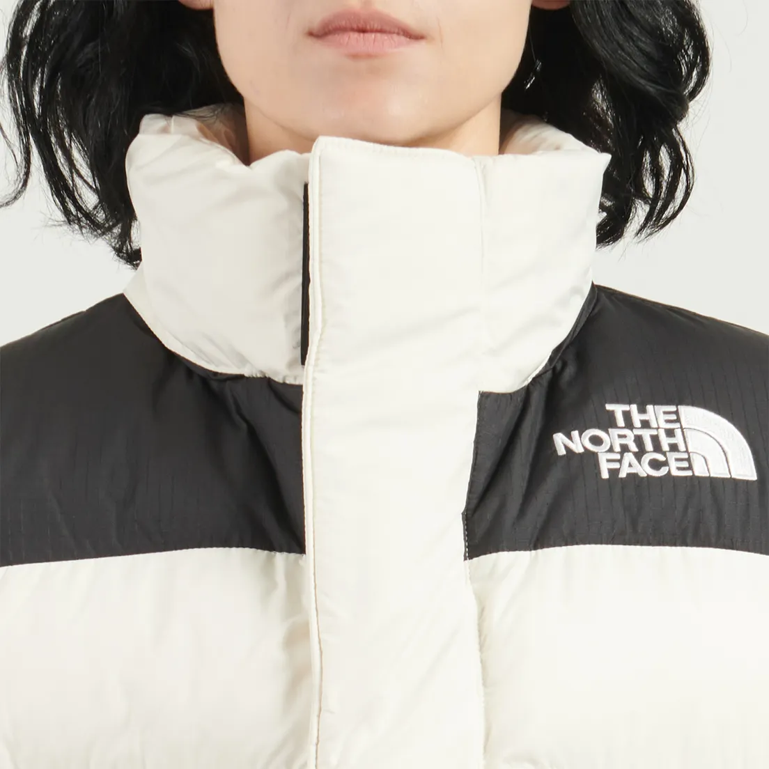 The North Face Женский пуховик Limbara Insulated Hiking