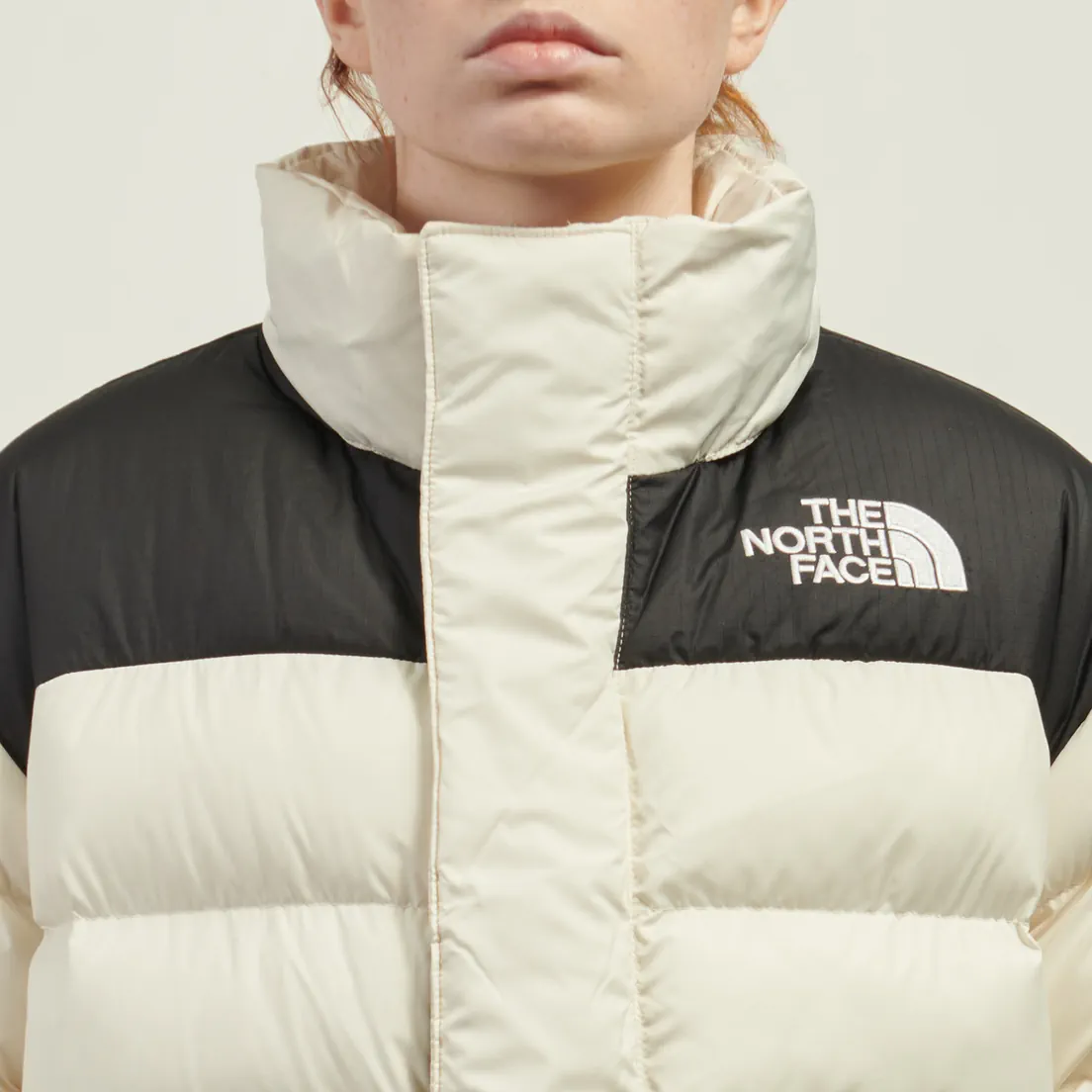 The North Face Женский пуховик Limbara Insulated Hiking