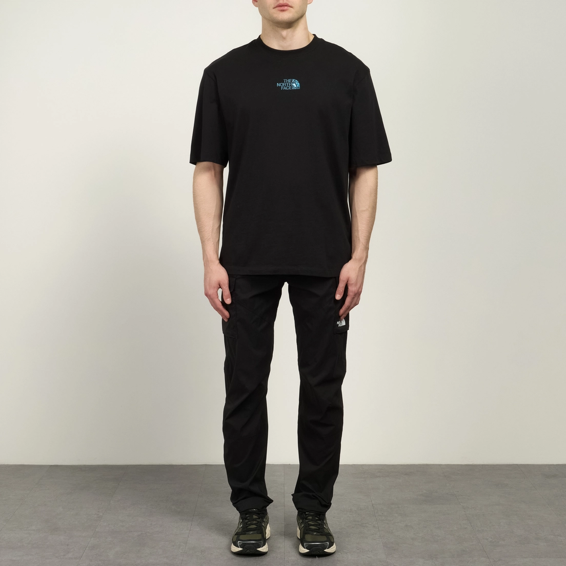 The North Face Мужская футболка Liquid Logo Oversize