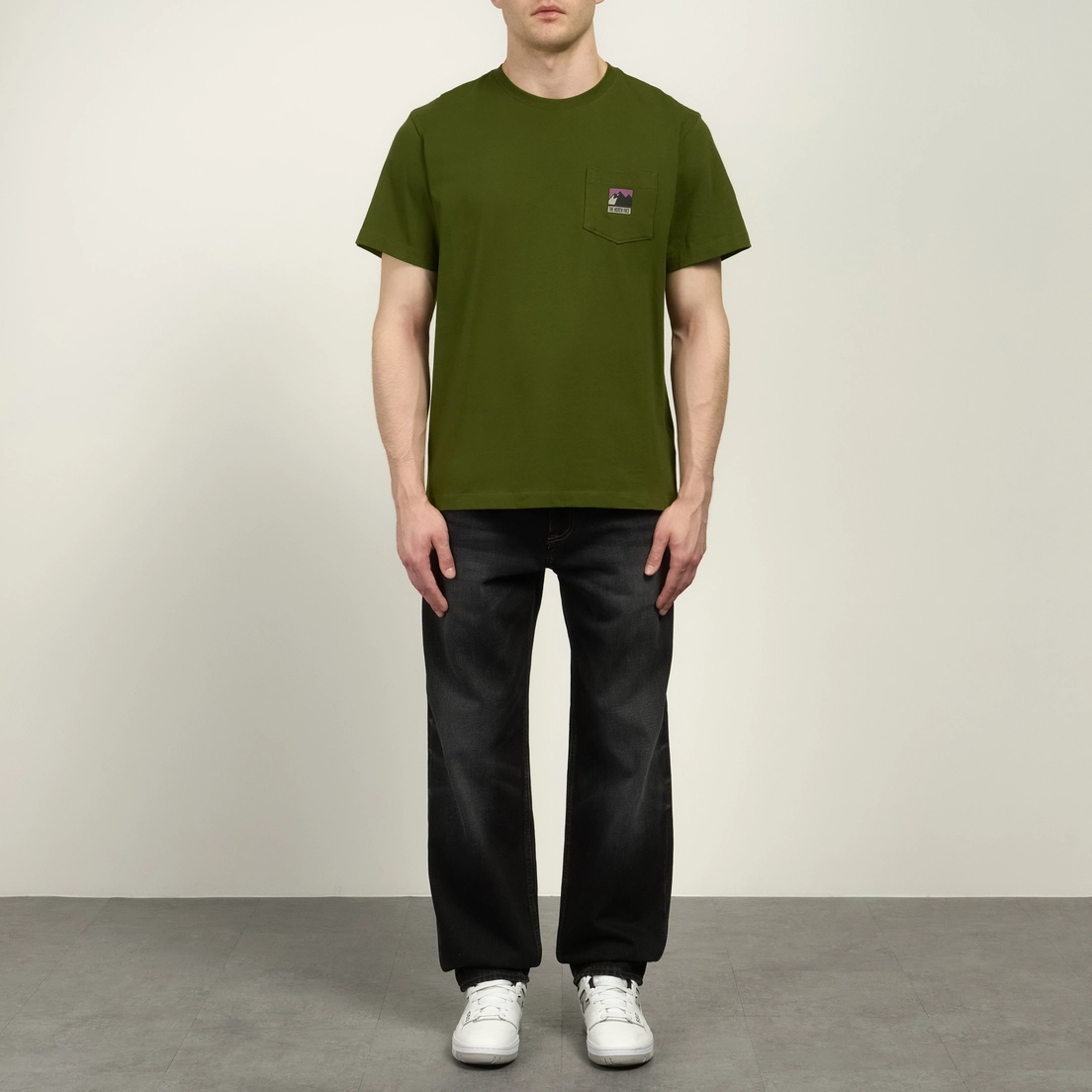 The North Face Мужская футболка Mountain Logo Relaxed