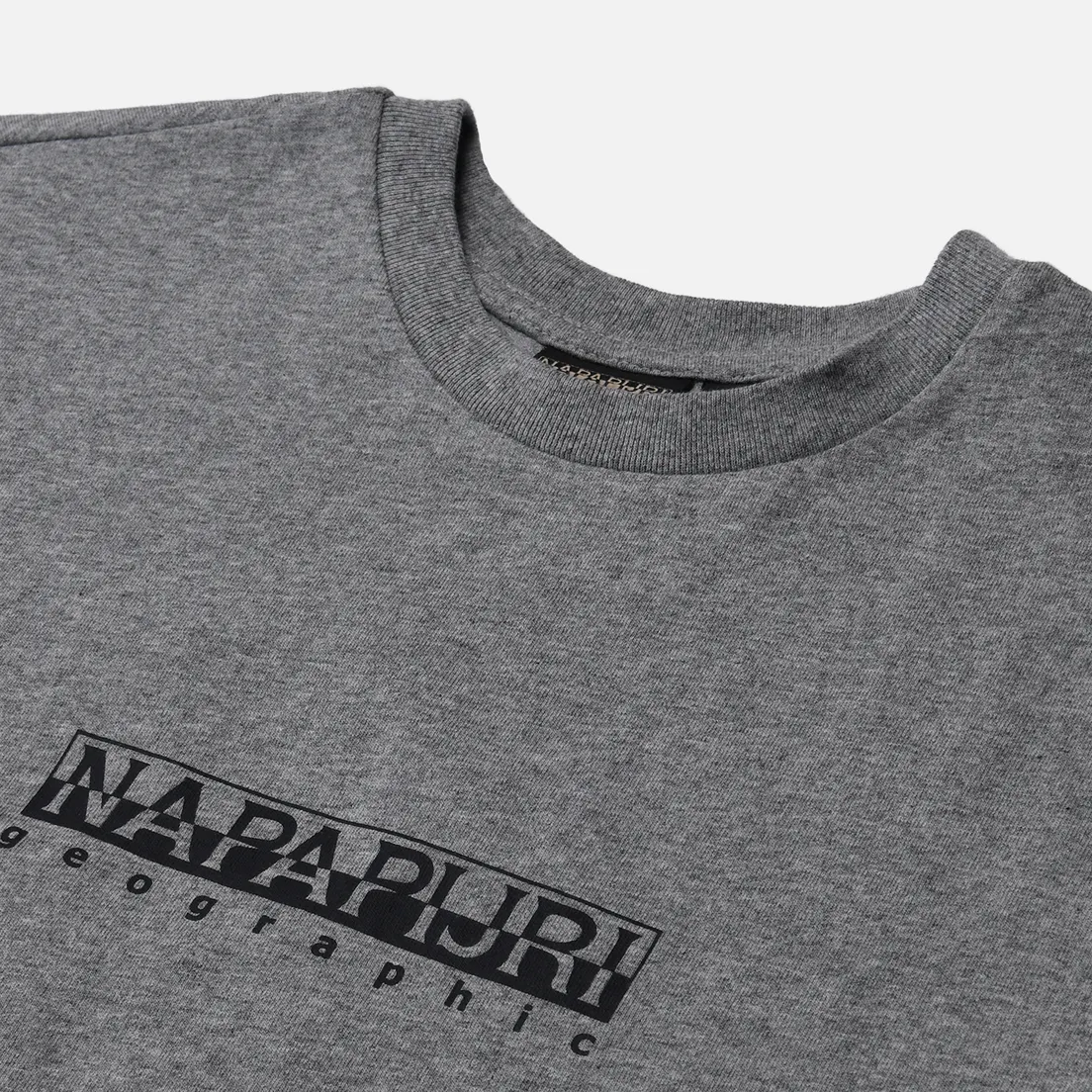 Napapijri Женская футболка Box Loose Fit