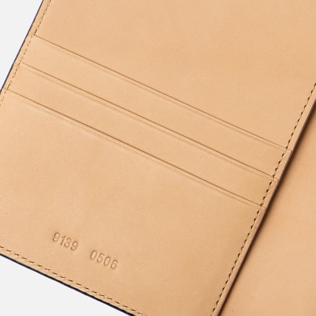 Common Projects Обложка для паспорта Passport Folio 9139
