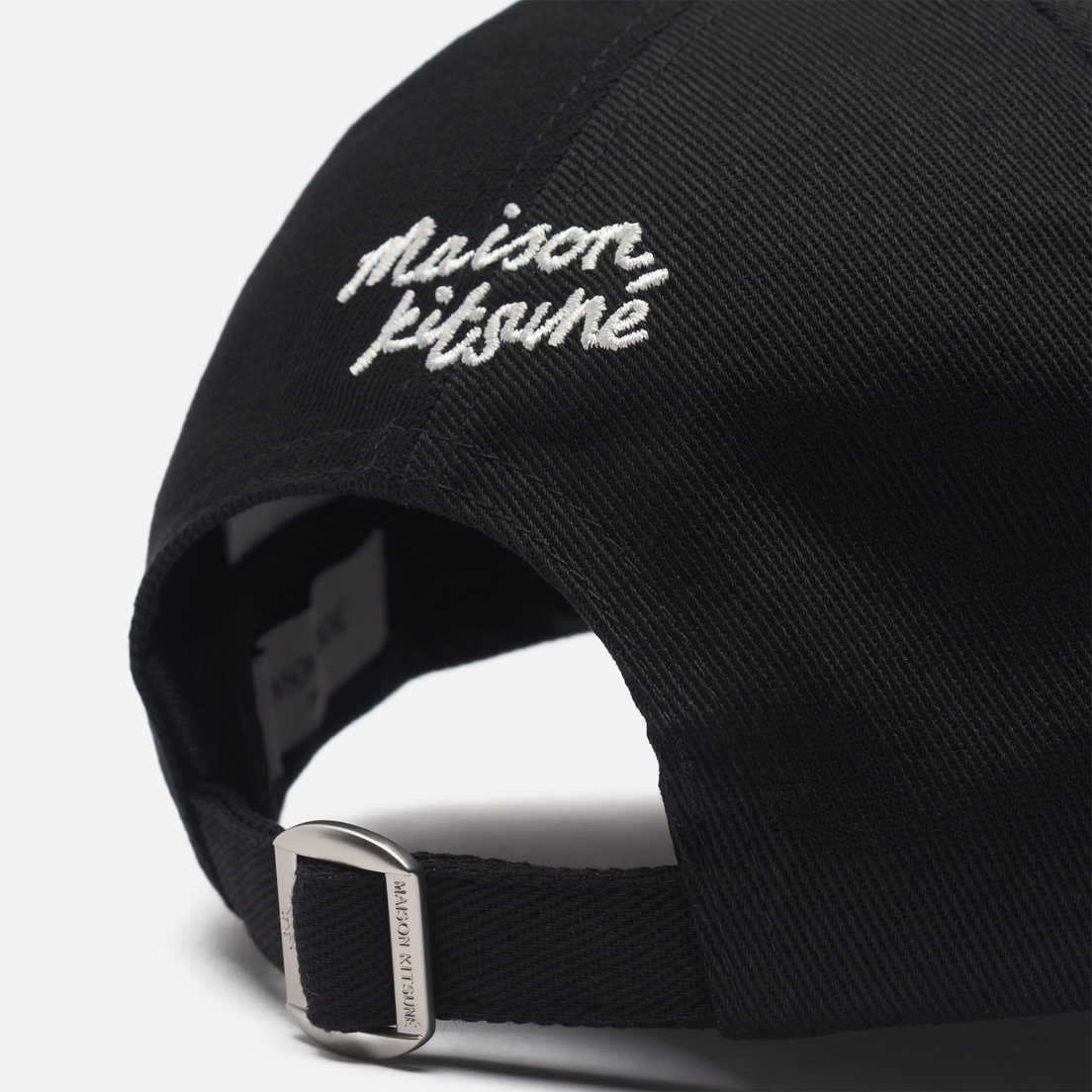 Maison Kitsune Кепка Double Fox Head