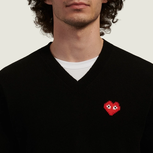 Купить мужские свитеры Comme des Garcons Play в интернет магазине