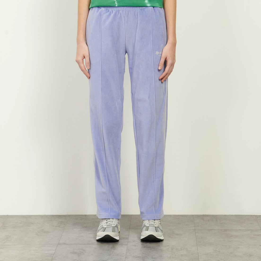 Sporty & Rich Женские брюки Script Velour Track