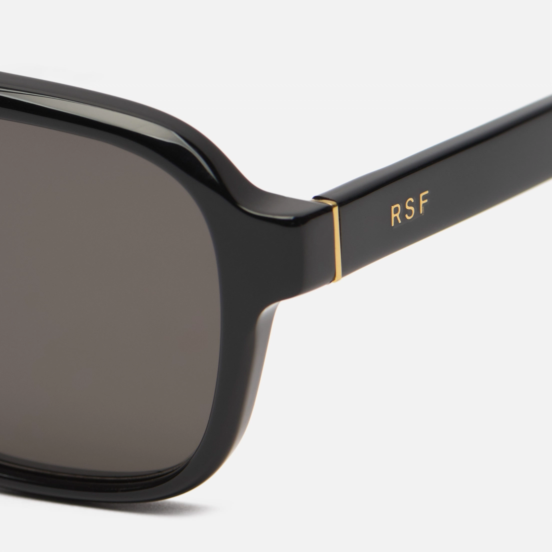 RETROSUPERFUTURE Солнцезащитные очки Maneval