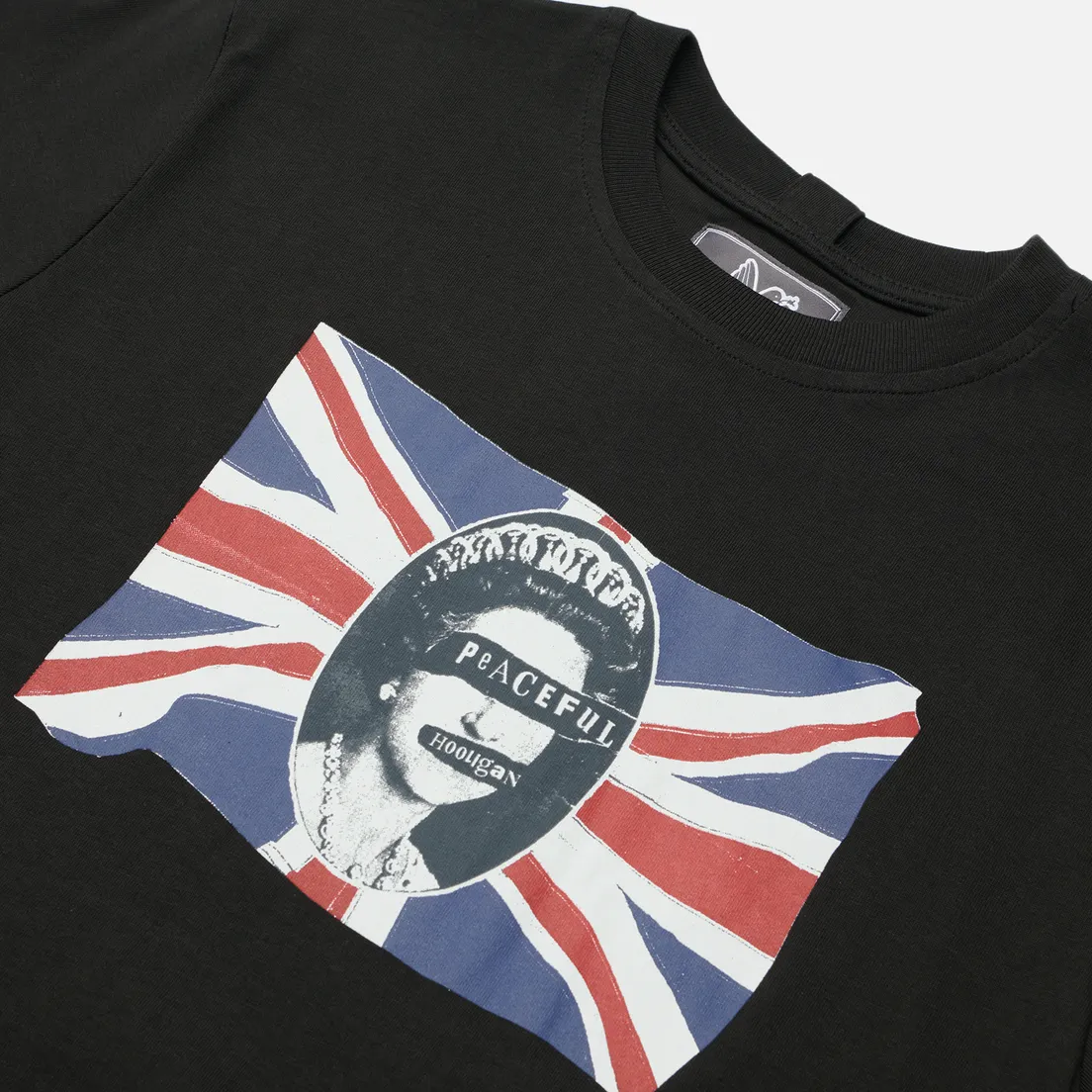 Peaceful Hooligan Мужская футболка Queen