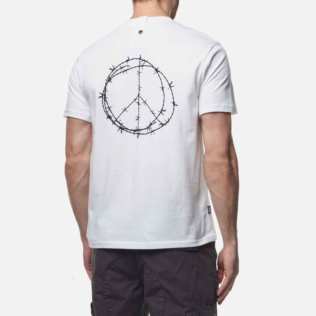Peaceful Hooligan Мужская футболка No Peace