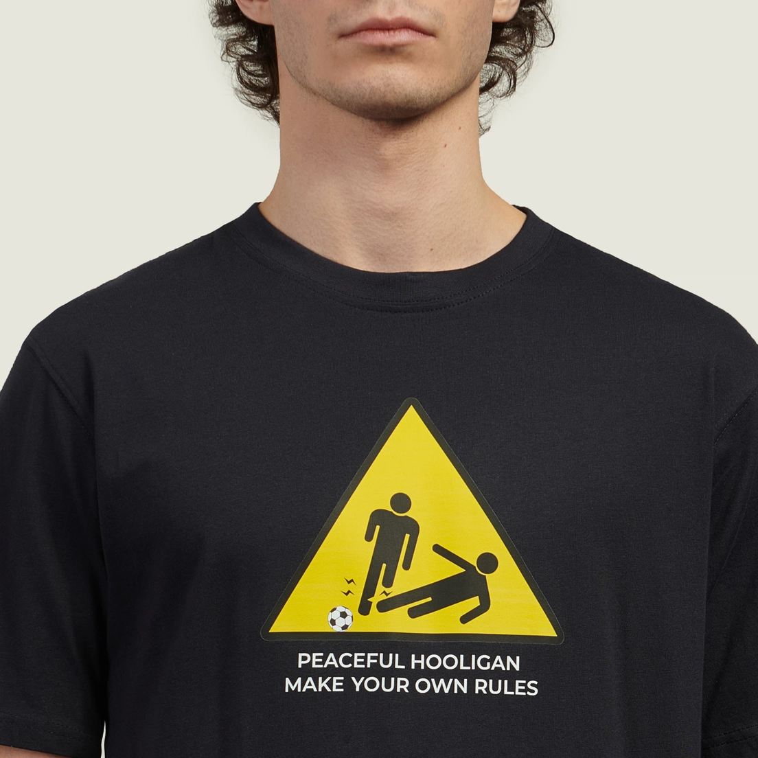 Peaceful Hooligan Мужская футболка Hazard