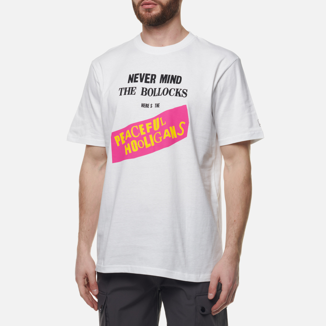 Peaceful Hooligan Мужская футболка Never Mind