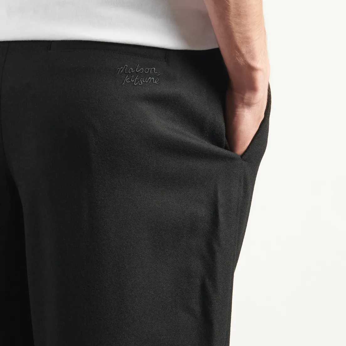 Maison Kitsune Мужские брюки Pleated