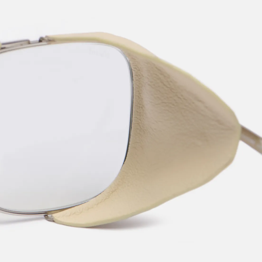 Persol Солнцезащитные очки PO1013SZ Transitions