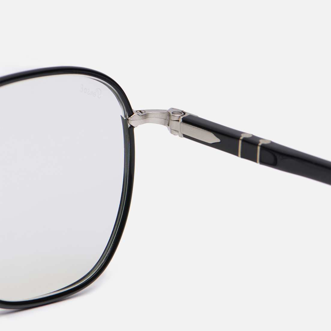 Persol Солнцезащитные очки PO1015SJ Transitions