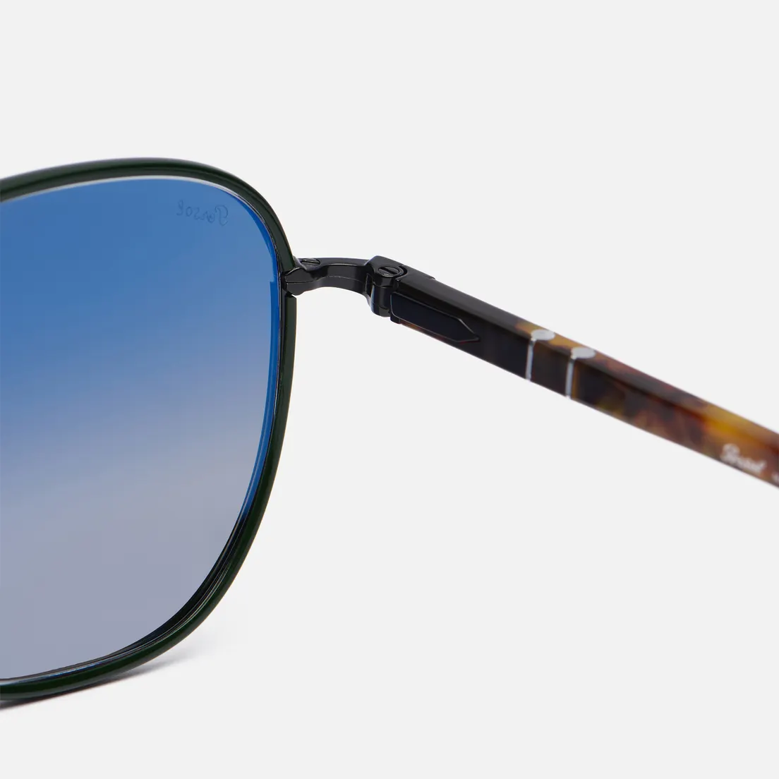 Persol Солнцезащитные очки PO1015SJ