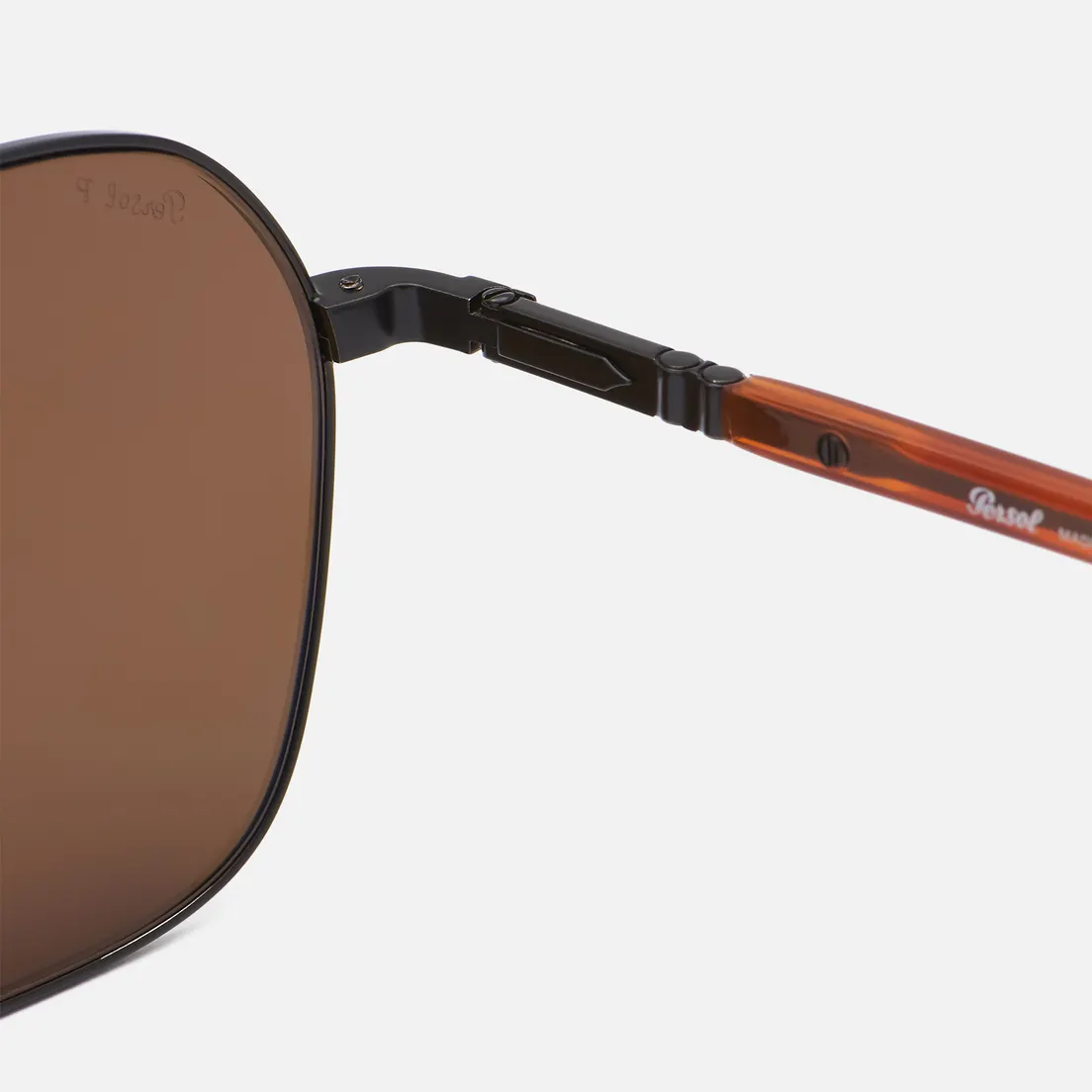 Persol Солнцезащитные очки PO2483S Polarized