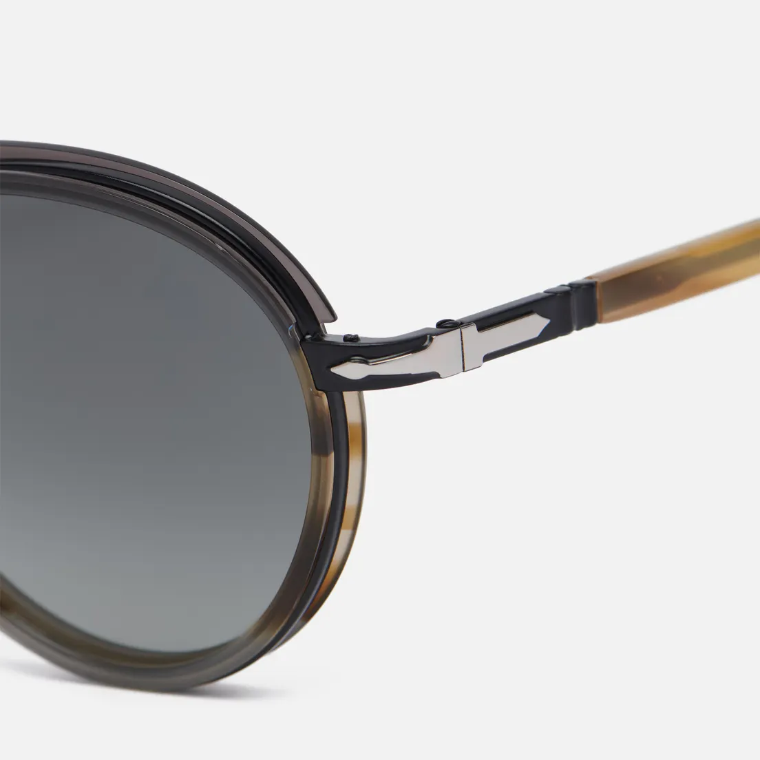 Persol Солнцезащитные очки PO2485S