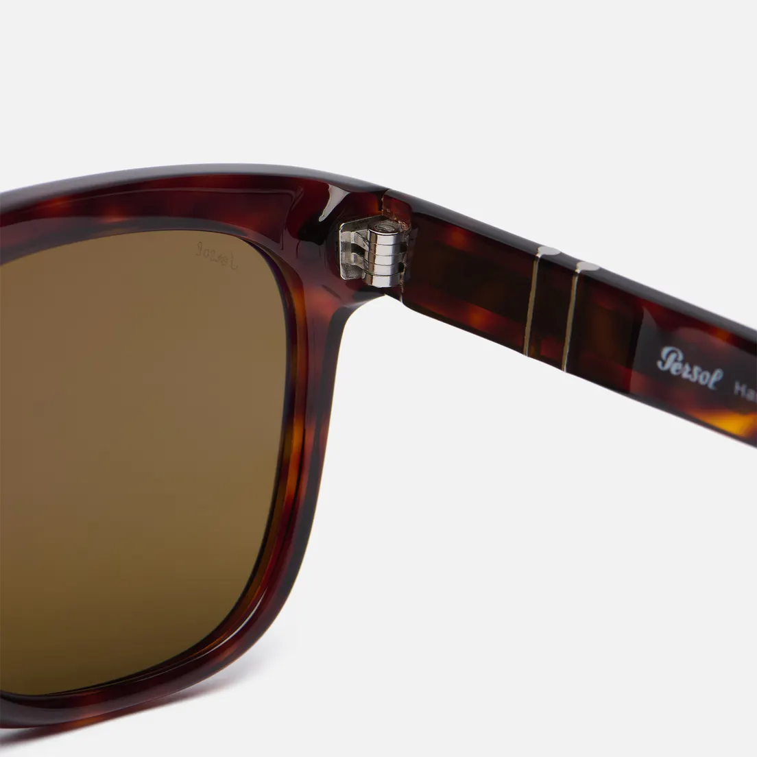 Persol Солнцезащитные очки PO3323S Polarized