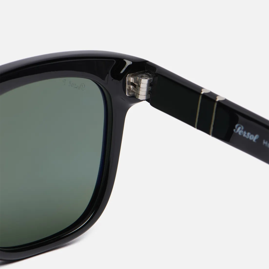 Persol Солнцезащитные очки PO3323S Polarized