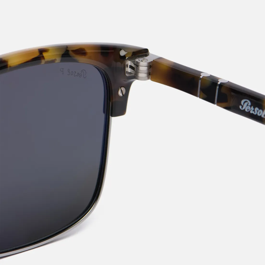 Persol Солнцезащитные очки PO3327S Polarized