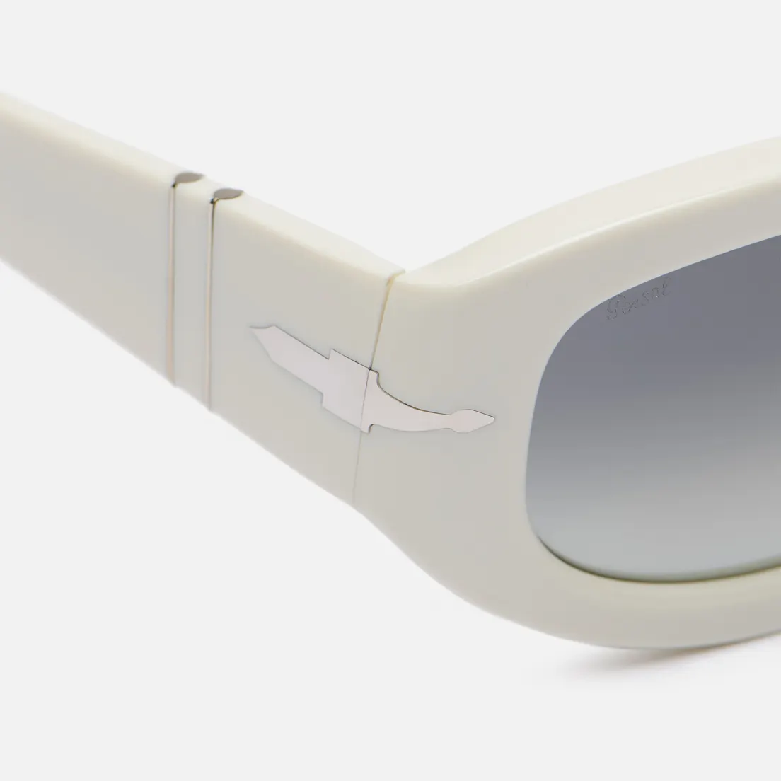Persol Солнцезащитные очки PO3335S