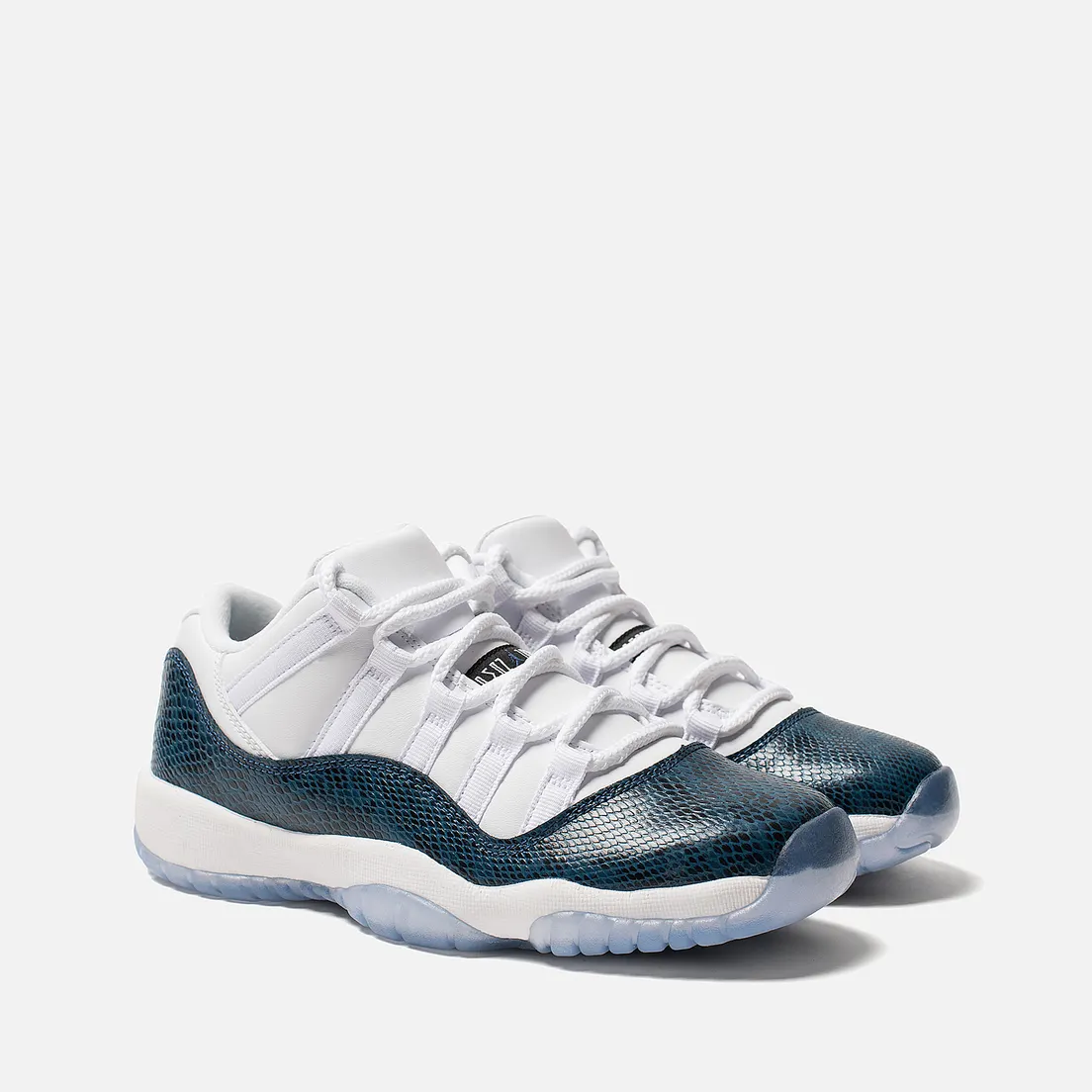 Jordan Подростковые кроссовки Air Jordan 11 Retro Low LE GS