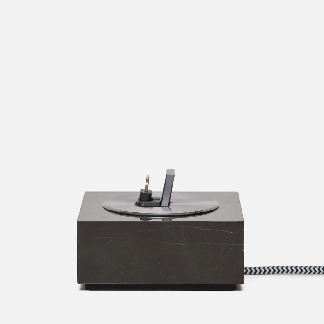 Native Union Подставка Dock And Apple Lightning 1.2m